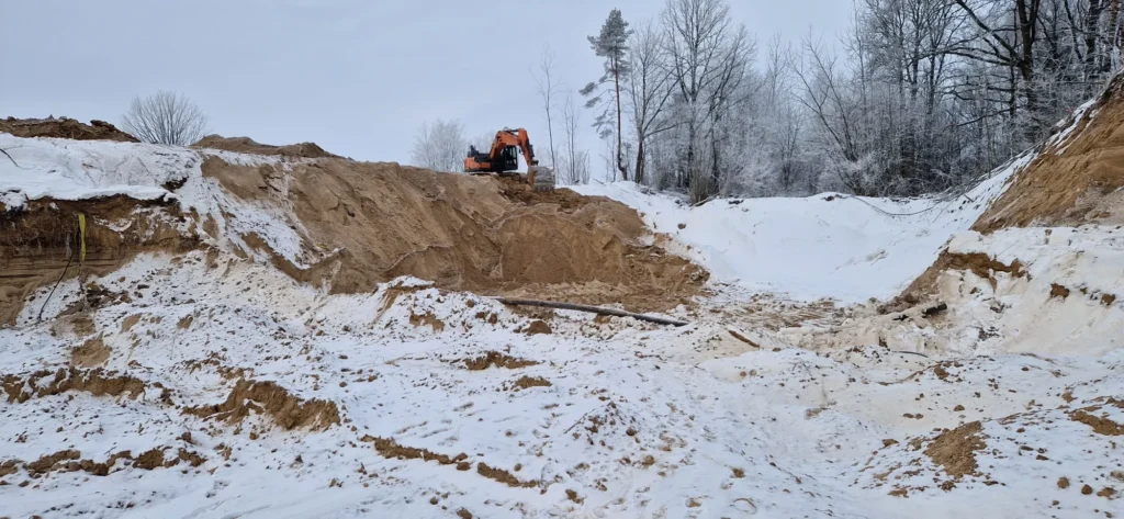 Kontynuacja prac przygotowawczych wykopu pod Obiekt WK-2 